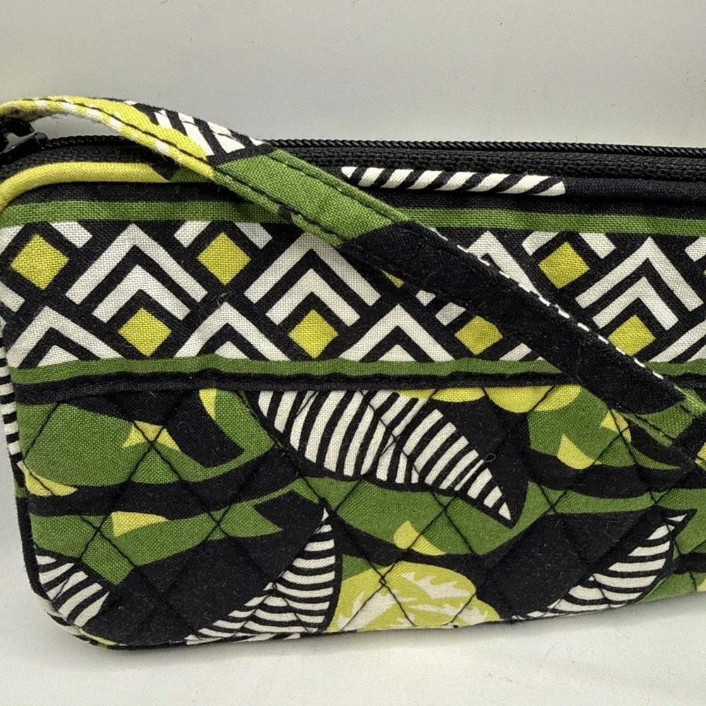 Vera Bradley Wristlet 